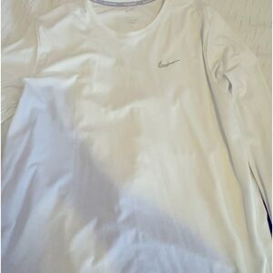 White Nike dry fit